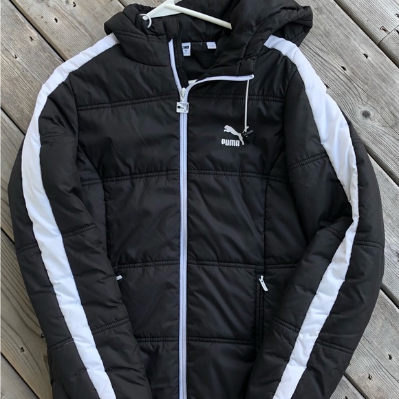 Woman’s Black Puma Winter Puffer Jacket - Picture 6 of 6
